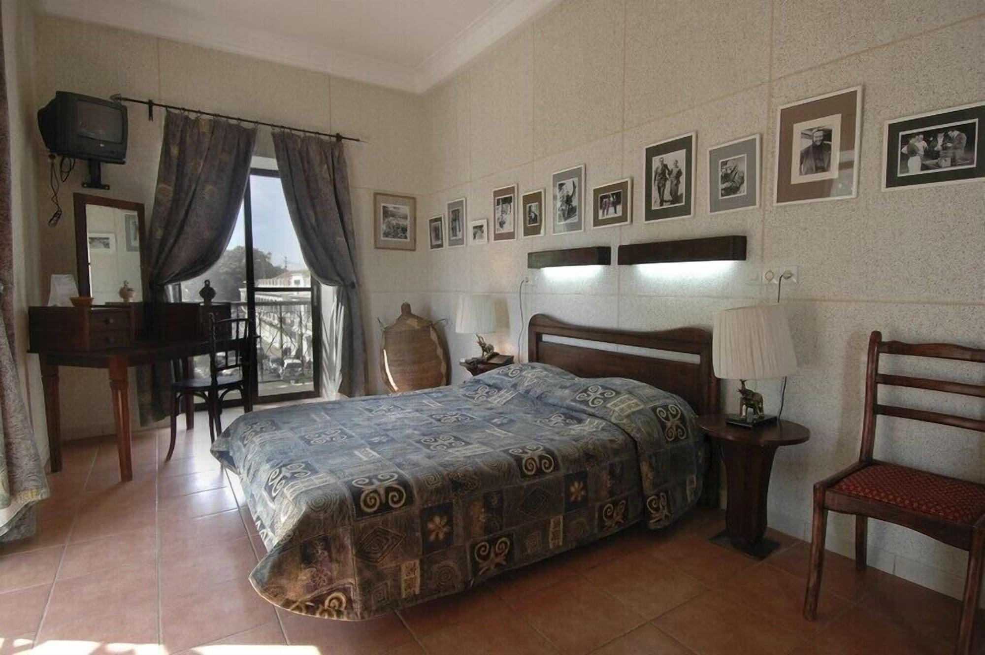 Hotel De La Poste Saint-Louis Kültér fotó